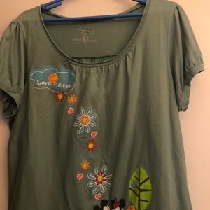Walt Disney world Mickey Mouse top